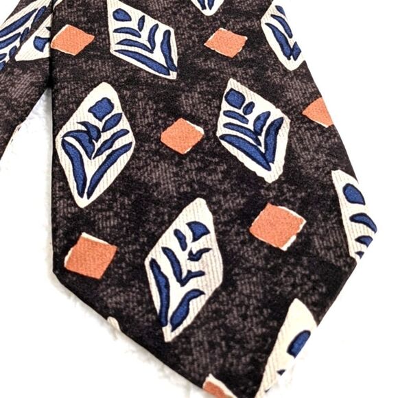 Vintage Men's 100% Silk Vintage Tie - Abstract Motif by Chez Roffe - Picture 10 of 13